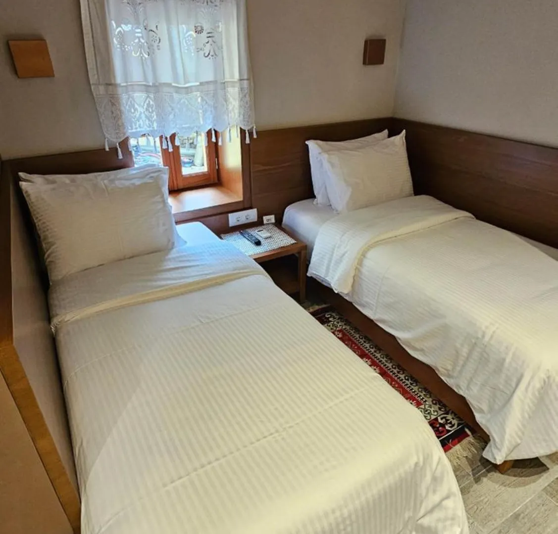 Palorto Hotel Gjirokaster Albania