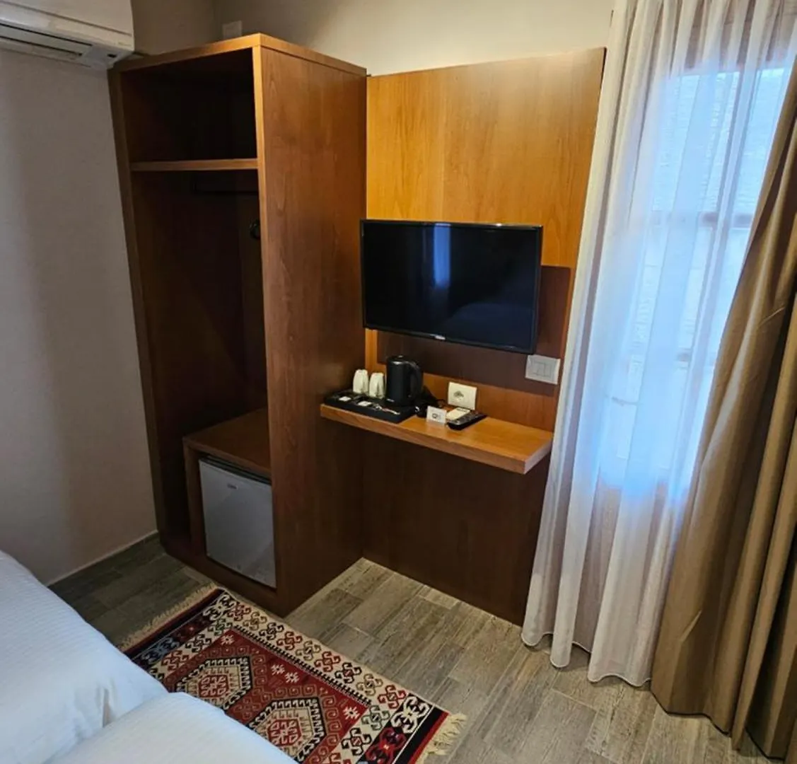 Inn Palorto Hotel Gjirokaster