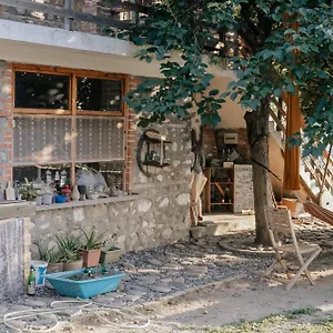 https://the-house-in-the-village.hotels-in-tirana.com