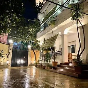 Mandarine Hostel Tirana